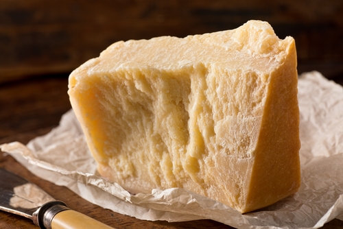 01Parmigiano formaggio