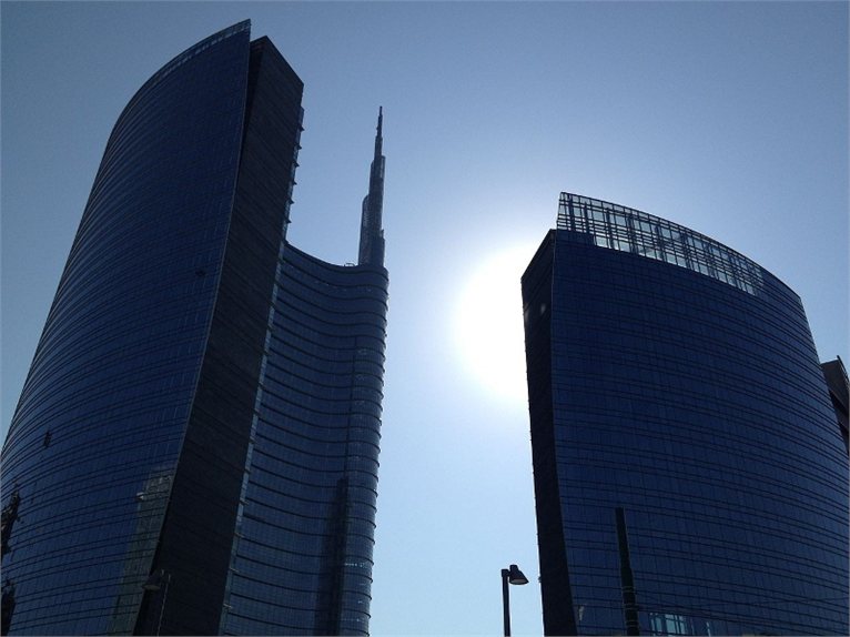 01Unicredit Tower