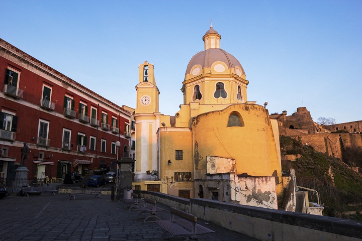 01procida