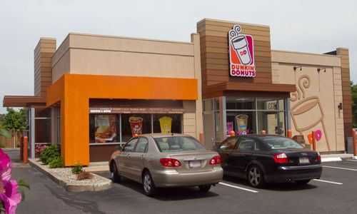 01Dunkin Donuts