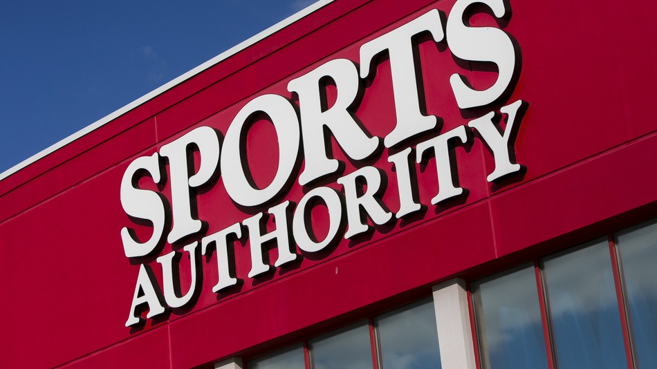 01SportsAuthority