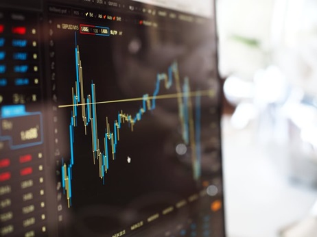 01FTSE 100 graph