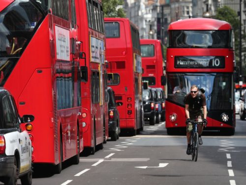 01traffico bus a oxford street