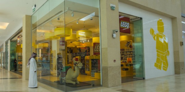 Lego-store-620x310