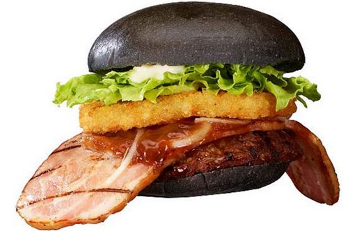 Pizza-Hut-Japan-Black-Ninja-Burger