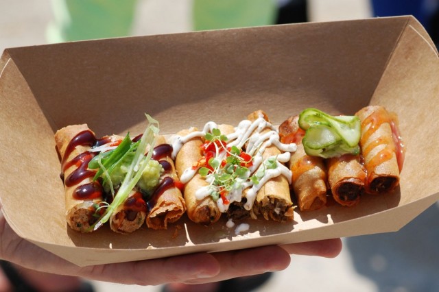 Smorgasburg-Lumpia-Shack-1024x682-640x426