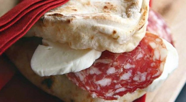 pizza salame 640x352