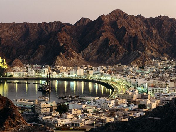 oman 2744 600x450